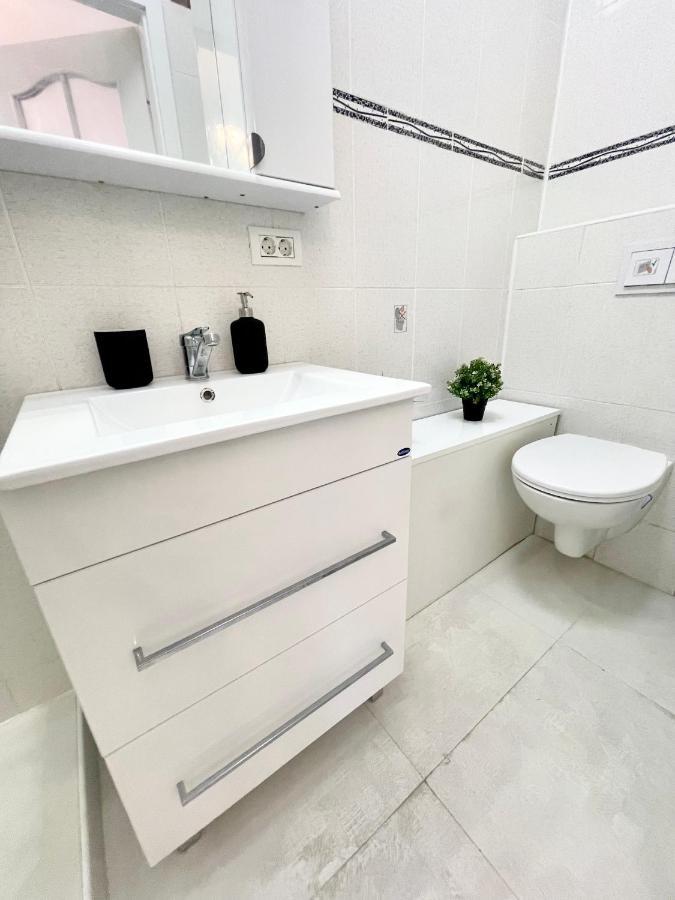 Point 0 Apartment Бухарест Экстерьер фото